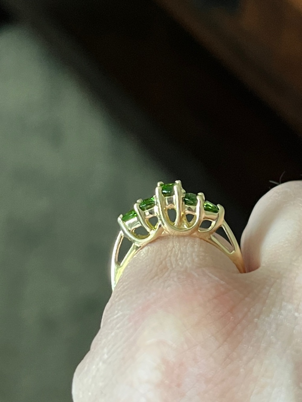 14K Yellow Gold Ring with Diopside Gem Accents - Picture 4 of 13